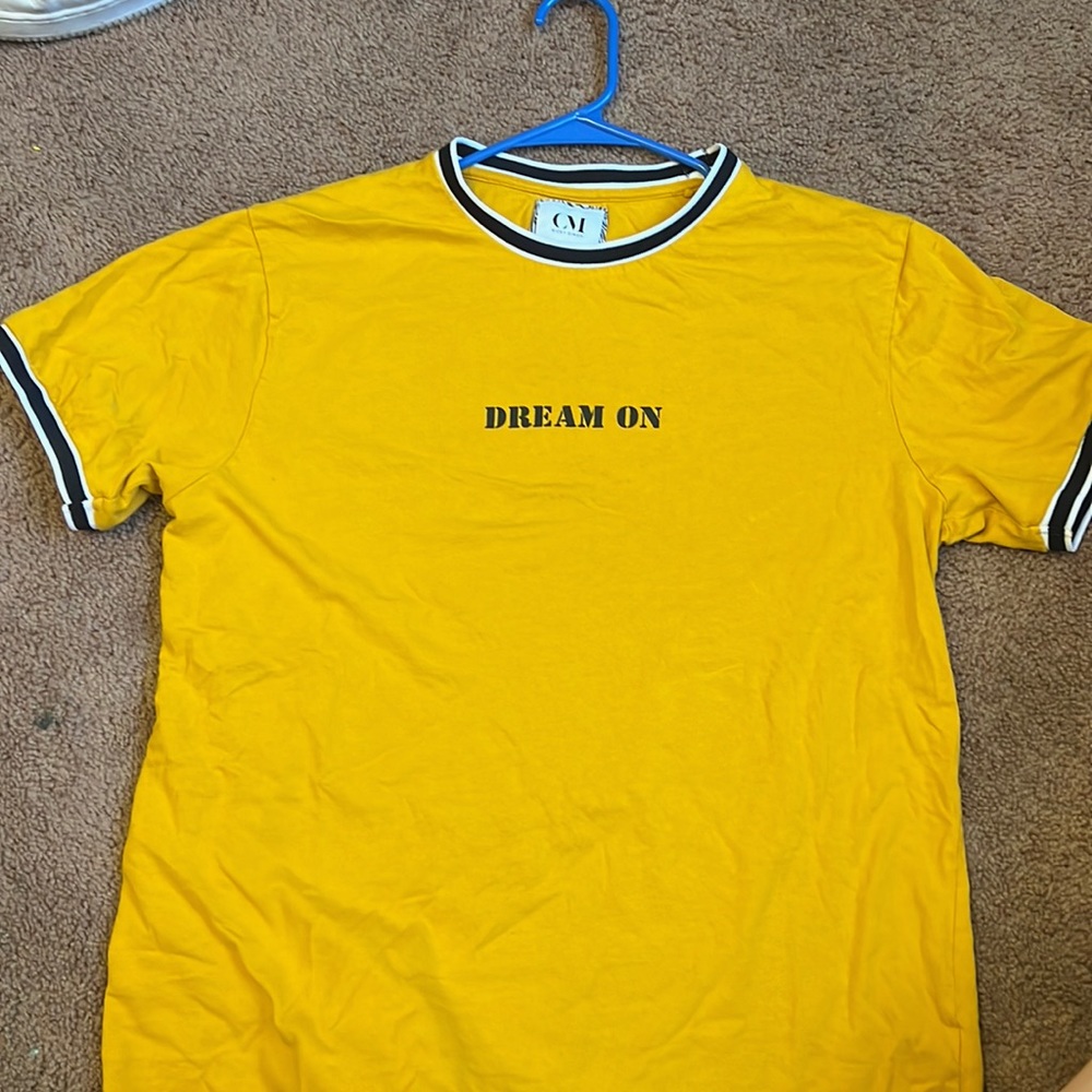 NEW Large yellow DREAM ON  shirt